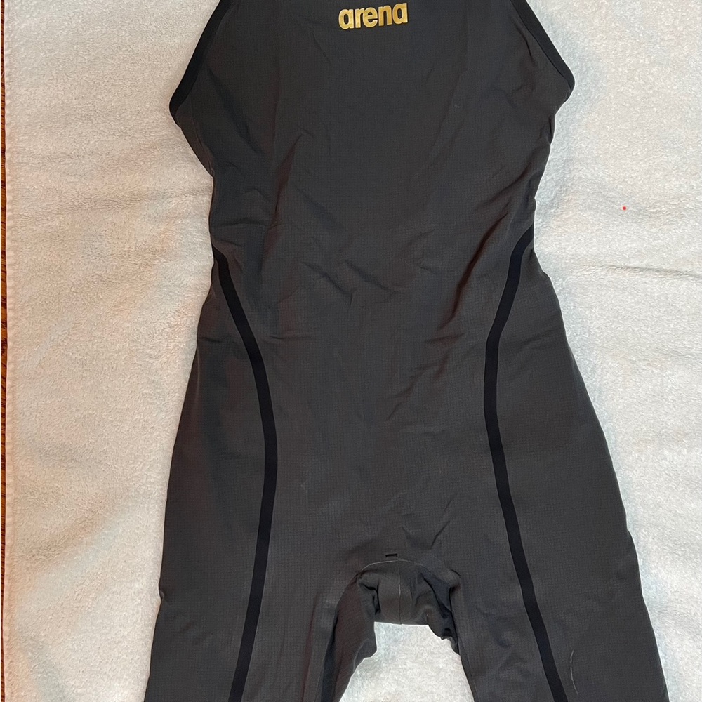 Arena powerskin carbon ultra kneeskin